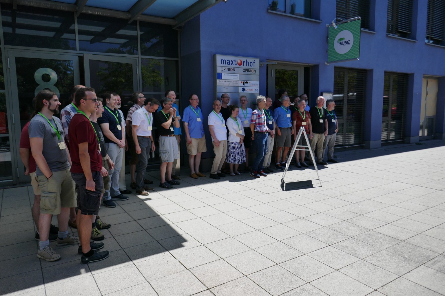 So-00-GroupPhoto3.jpg